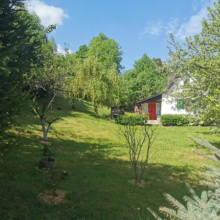 Vakantiehuis Chatka Na Skraju Lasu