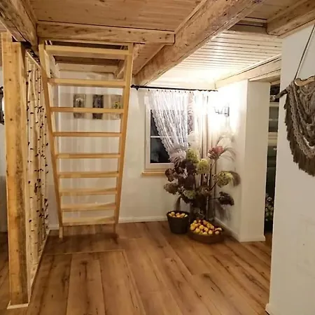 Chatka Na Skraju Lasu Сasa de vacaciones *