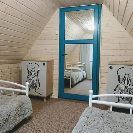 Chatka Na Skraju Lasu Сasa de vacaciones Javorník